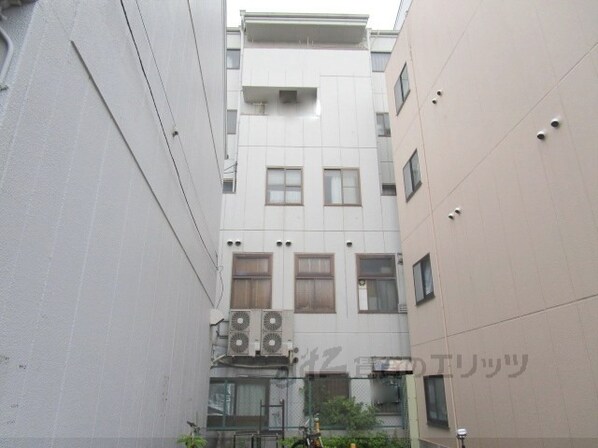 高槻井上ビルの物件外観写真